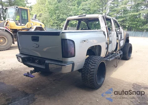2013 Chevrolet Silverado 1500 Lt z USA, uszkodzony, nr VIN 3GCPKSE75DG373059
